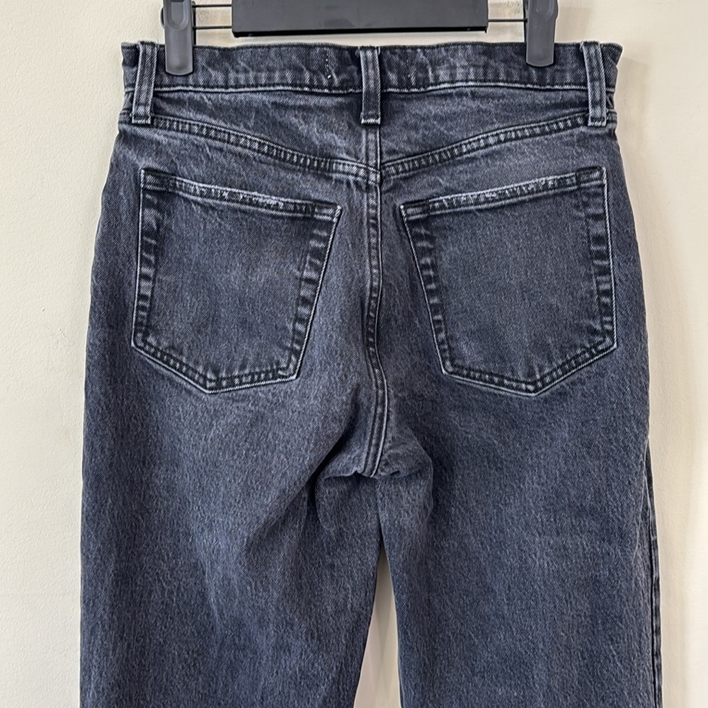 Abercrombie & Fitch The 90s Straight Ultra High Rise Black Wash Denim Jeans 28S - Picture 7 of 10